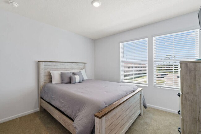 Building Photo - 122 Whispering Brk Dr