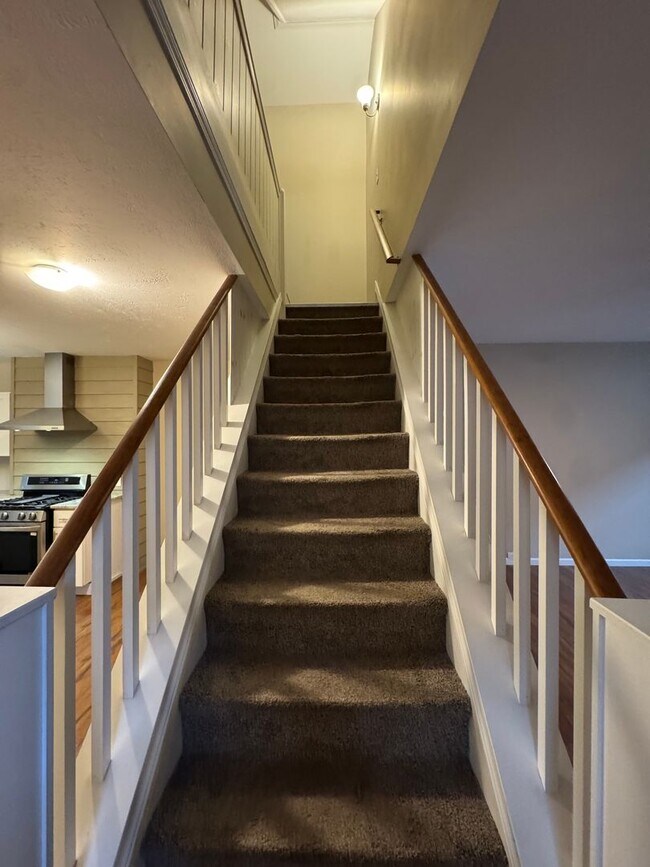 Building Photo - Beautifully Renovated 3BR Row Home in Deutschtown – Spacious, Modern & Incredible Location