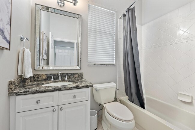 Building Photo - 9052 Sand Pine Ln