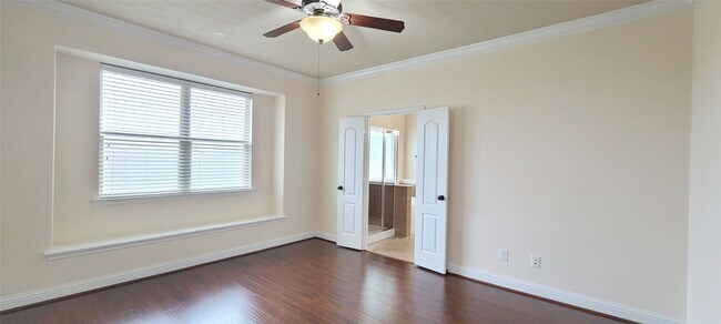 Building Photo - 12903 Mason Terrace Ln