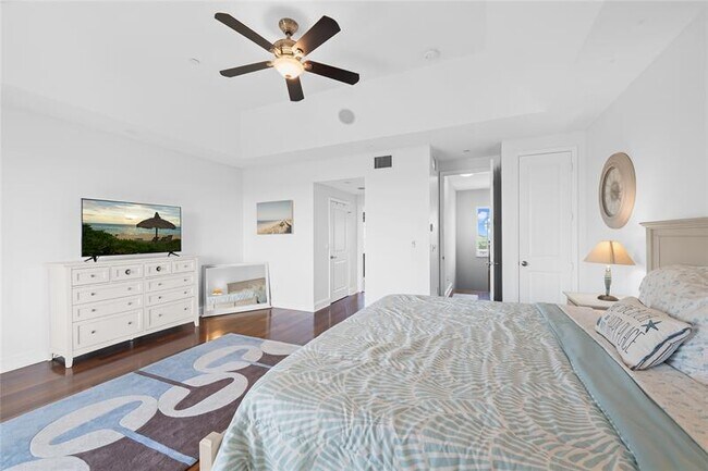 Building Photo - 437 Juno Dunes Way