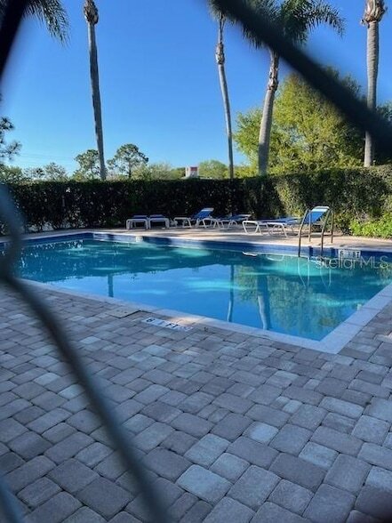 Building Photo - 3121 Beecher Dr E