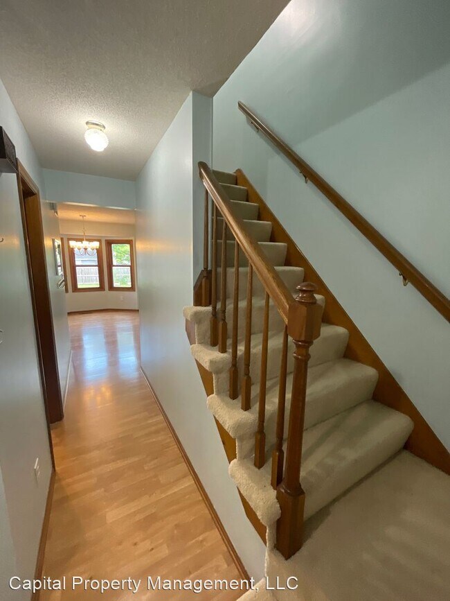 Building Photo - 4 br, 2.5 bath House - 4333 Live Oak Blvd