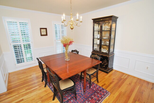 Building Photo - 15216 Falconbridge Terrace