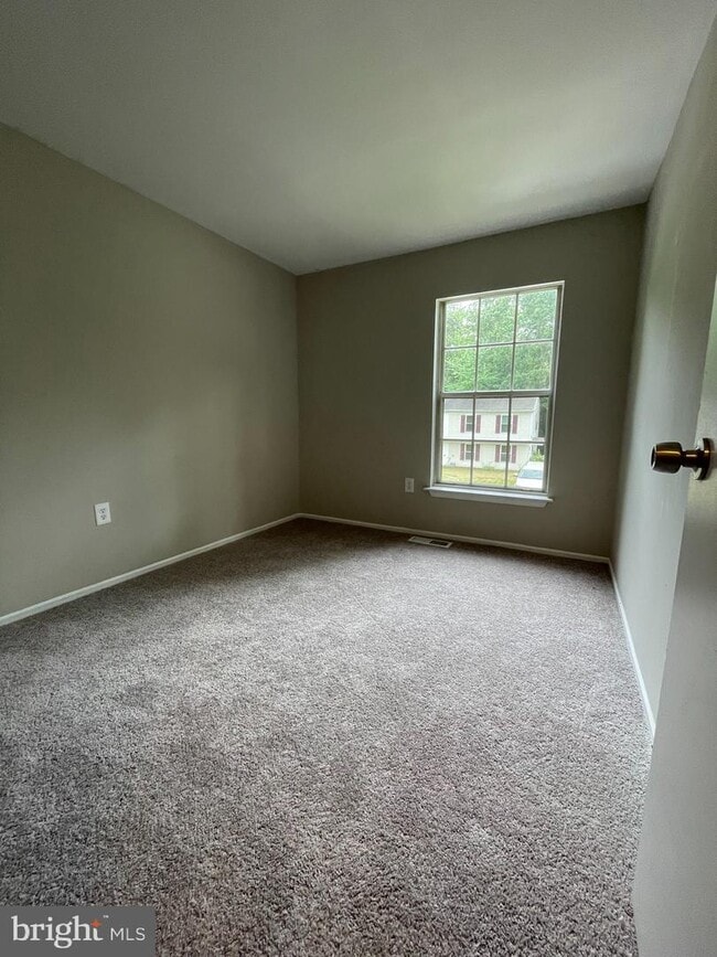 Building Photo - 775 Hatfield Ct