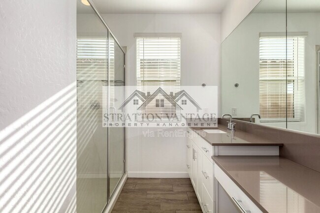 Building Photo - 36595 W Mediterranean Way