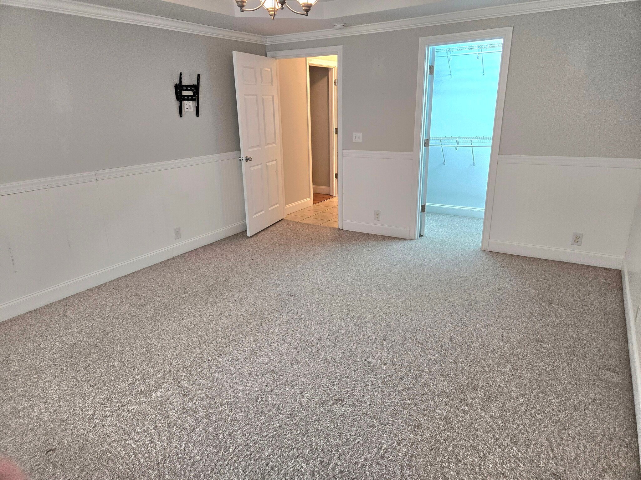 Building Photo - 12469 Daisywood Dr