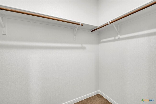 Building Photo - 2906 Quail Rdg Ln