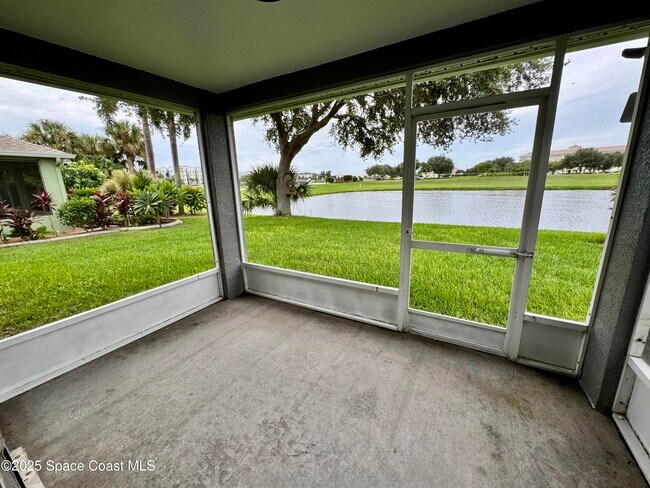 Building Photo - 210 Wickham Lakes Dr