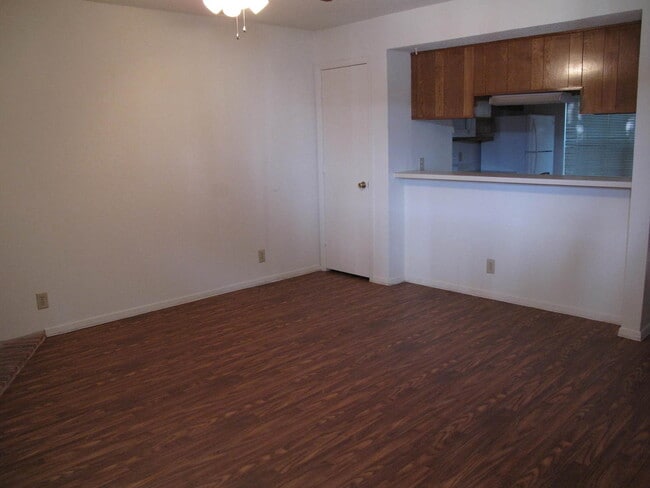 Building Photo - RHICK