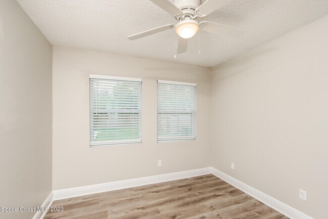 Building Photo - 1763 Fallon Blvd NE