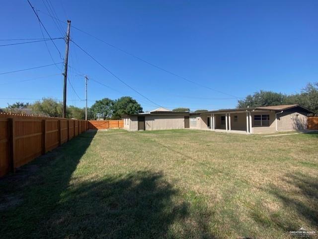 Building Photo - 13 West Dr