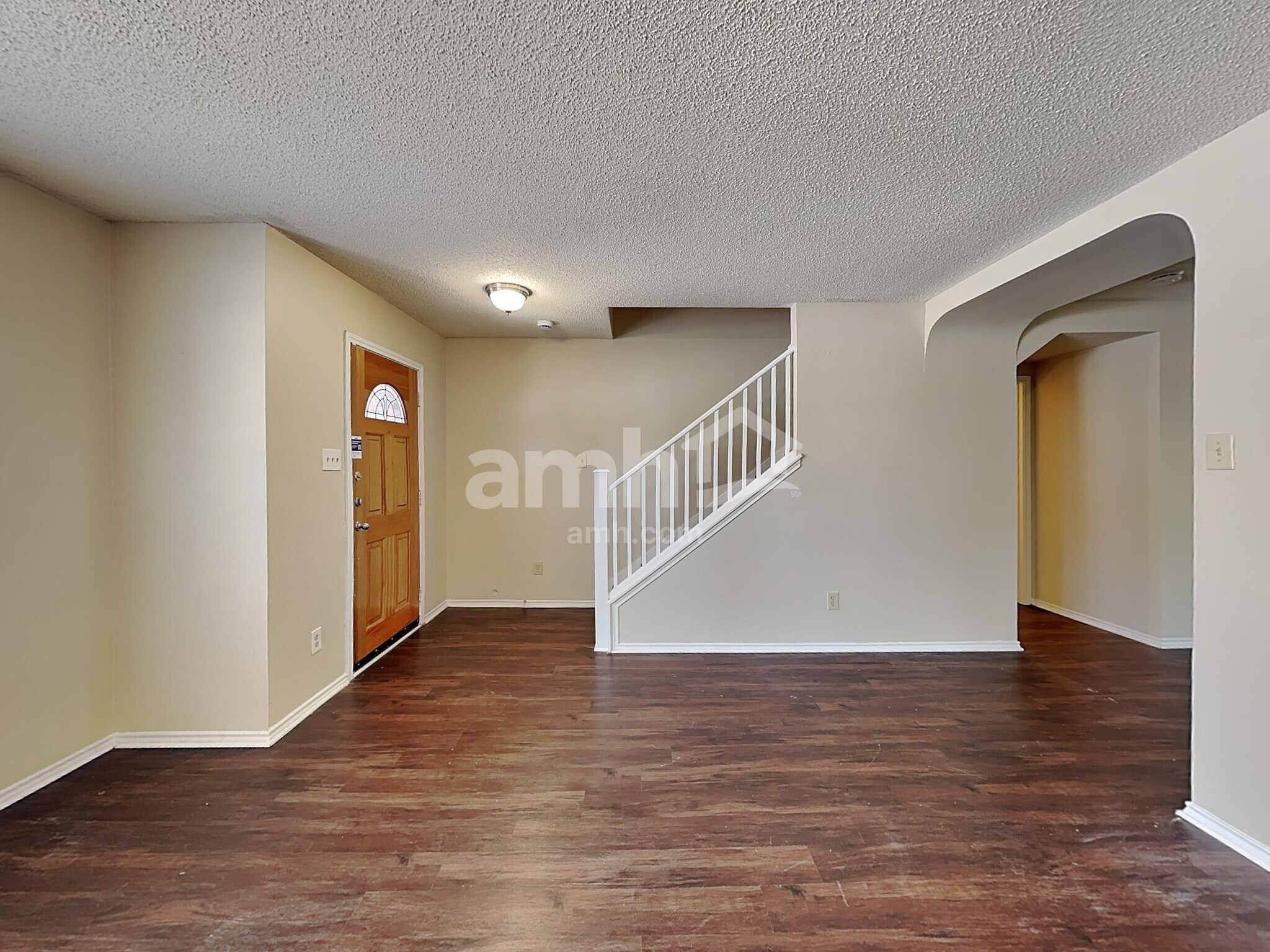 Building Photo - 438 Terra Cotta