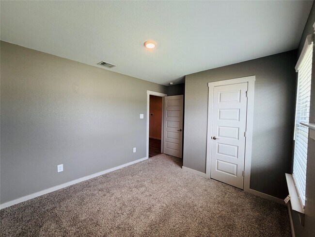 Building Photo - 13337 Silver Egret Ln