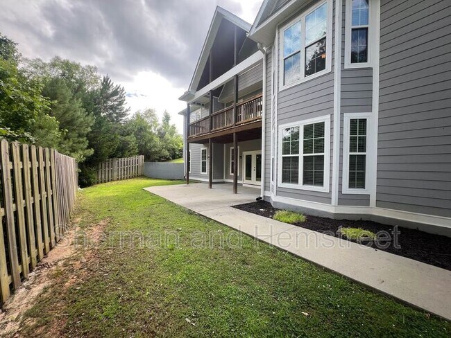 Building Photo - 4239 Windslow Dr