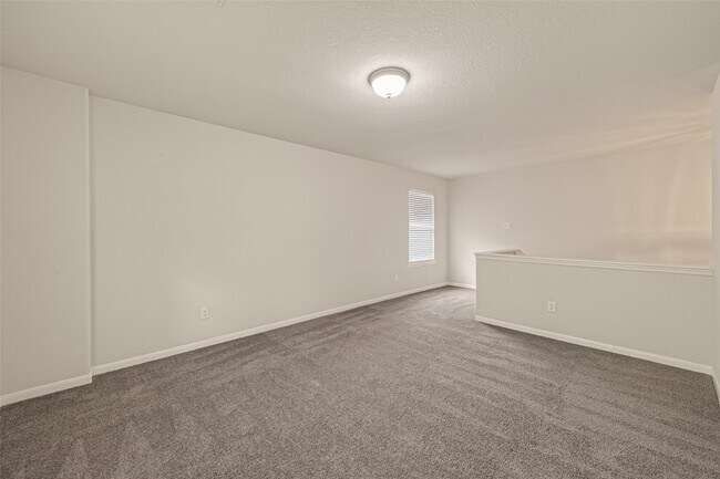 Building Photo - 13915 Maleewan Ln
