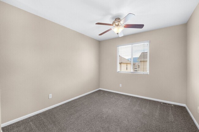 Building Photo - 17624 Quarry Way