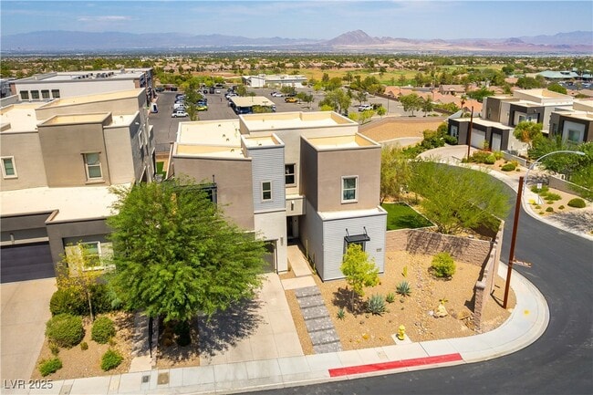Building Photo - 2146 Sunset Valley St