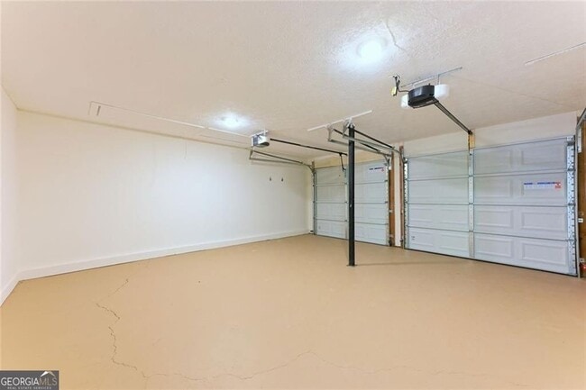 Building Photo - 2208 Heritage Trace Dr