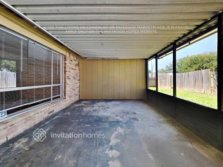 Building Photo - 8315 Little River Rd