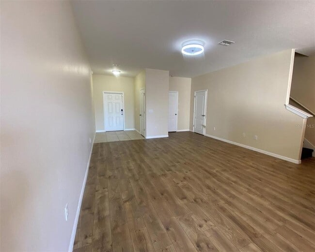 Building Photo - 12013 Greengate Dr