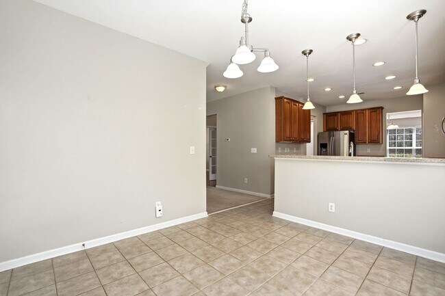 Building Photo - WAKEFIELD CORNER HOME WITH 4 BEDROOMS IS WAITING FOR YOU!