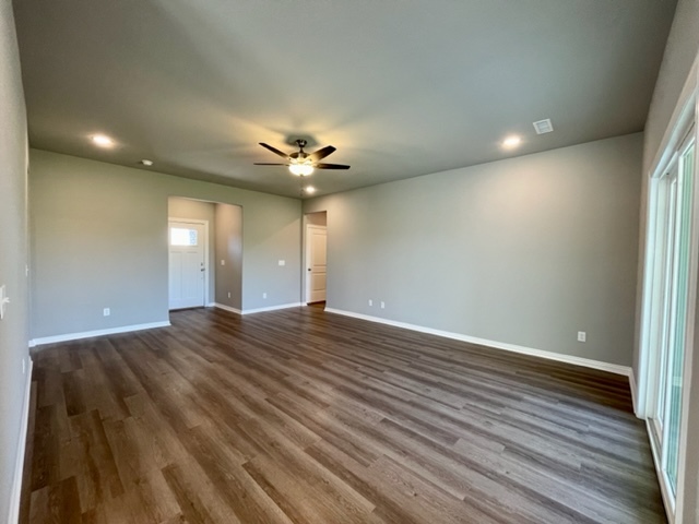 Building Photo - 310 Williams ct