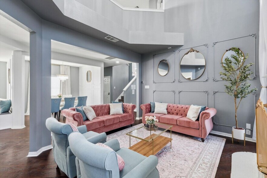 Building Photo - 537 Purdue Dr