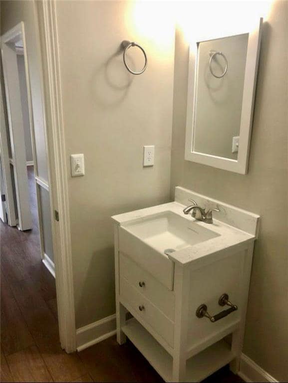 Building Photo - 4771 Valley Dale Dr SW