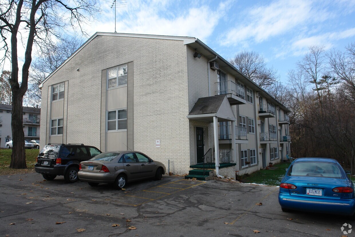University Park Apartments Des Moines