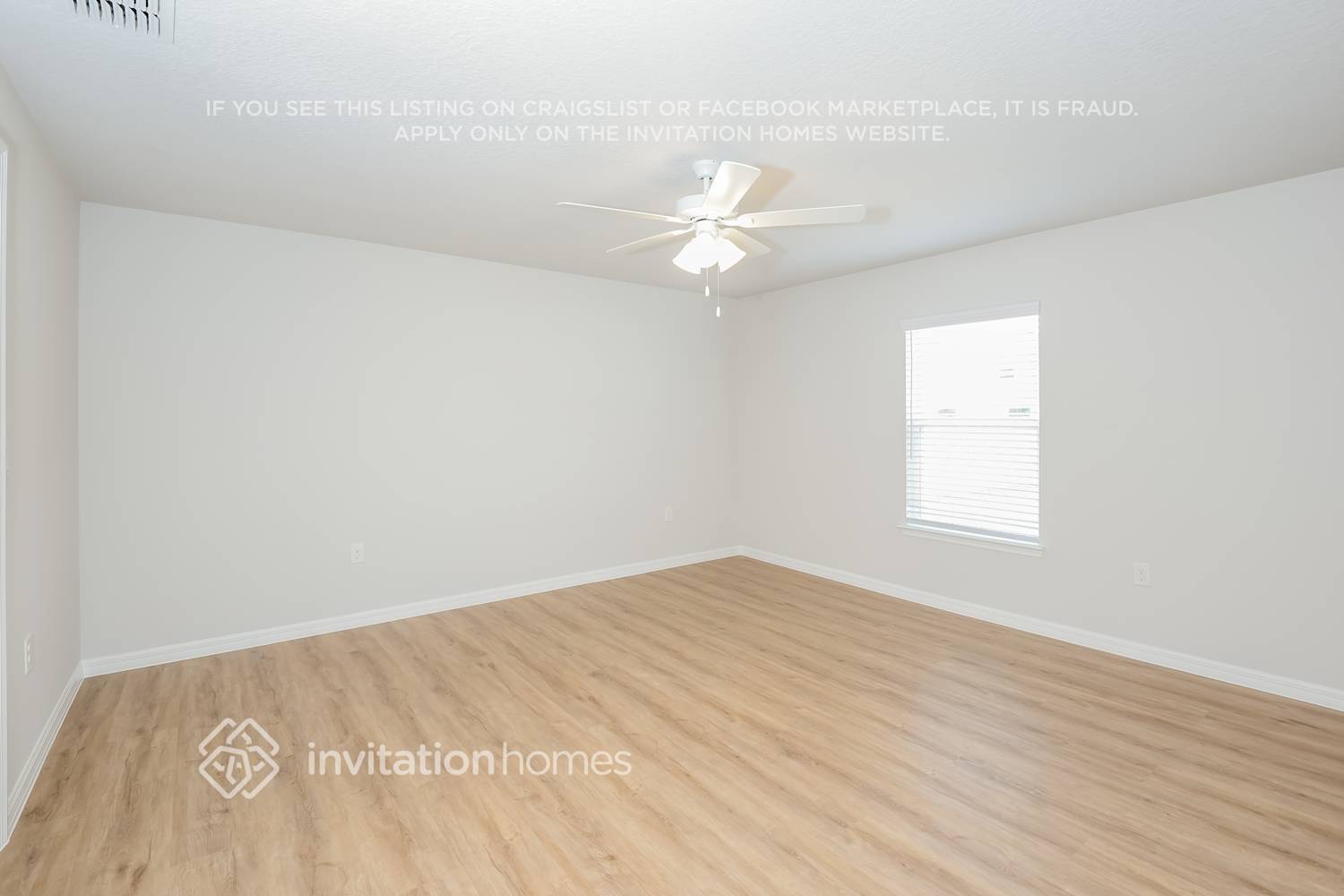 Building Photo - 1021 Quail St SE