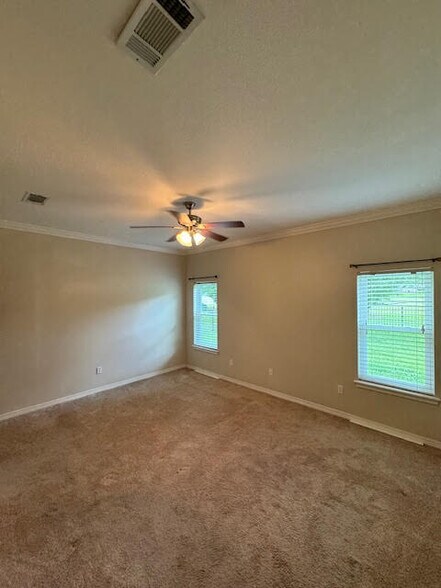 Building Photo - 57143 Diamondhead Dr E