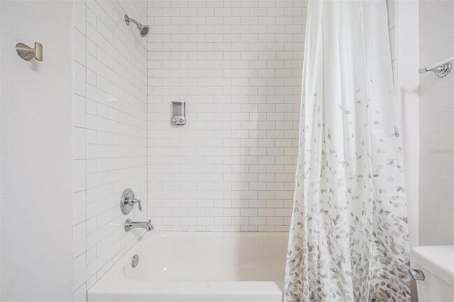 Building Photo - 2604 N Highland Ave