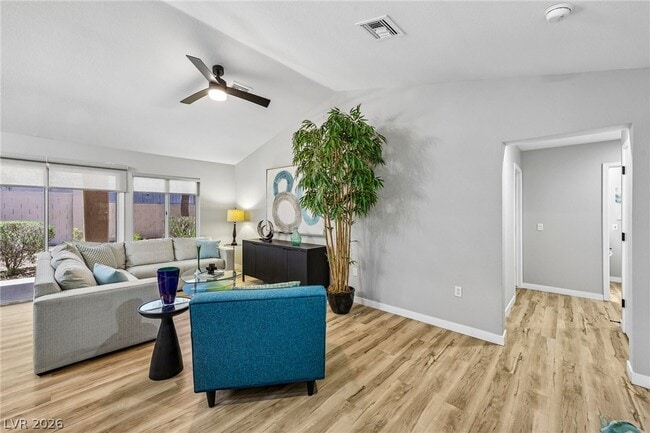 Building Photo - 8701 Prairie Hill Dr