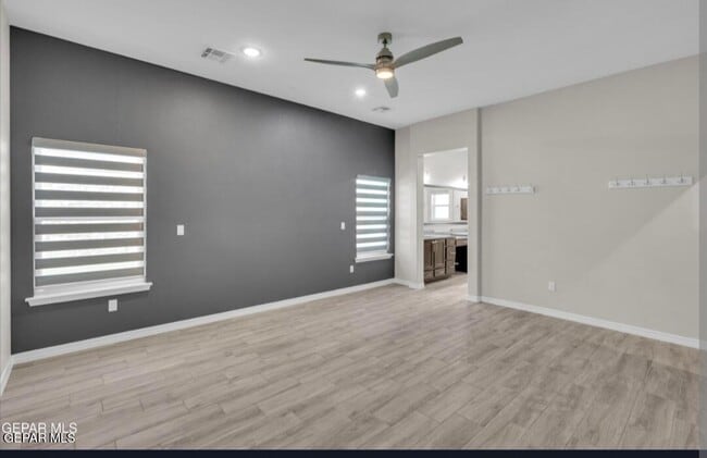 Building Photo - 13729 Lago Vista Ave