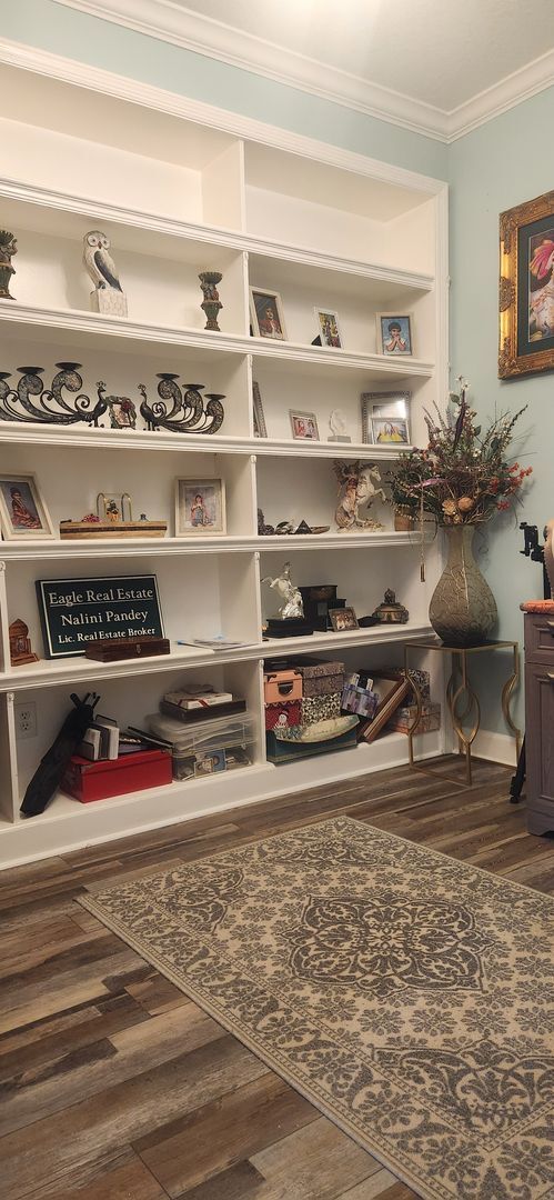 Building Photo - Beautiful, well-maintained 3-bedroom, 2-bathroom home