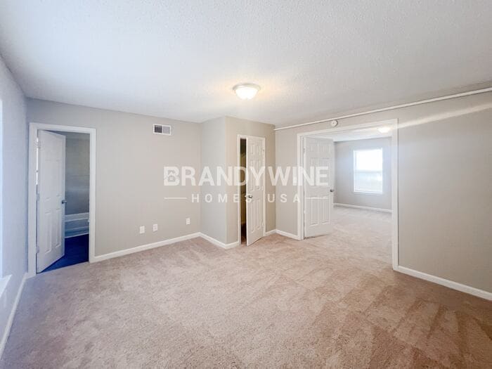 Building Photo - 1570 Smithson Dr