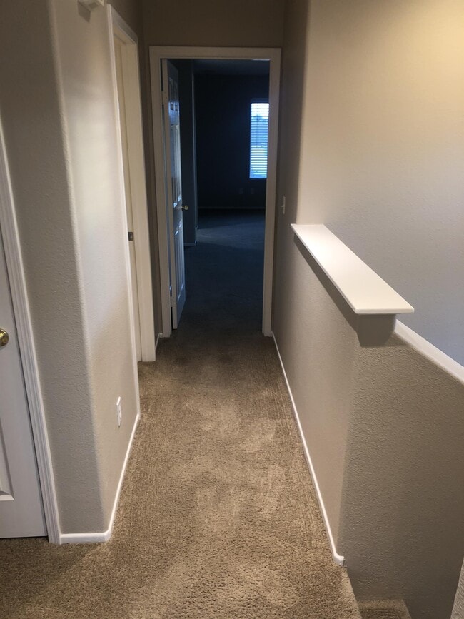 Building Photo - 33800 Willow Haven Ln