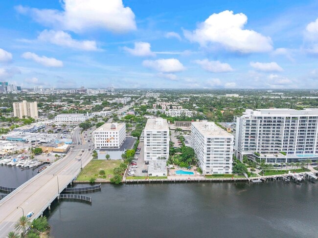 Building Photo - 1160 N Federal Hwy