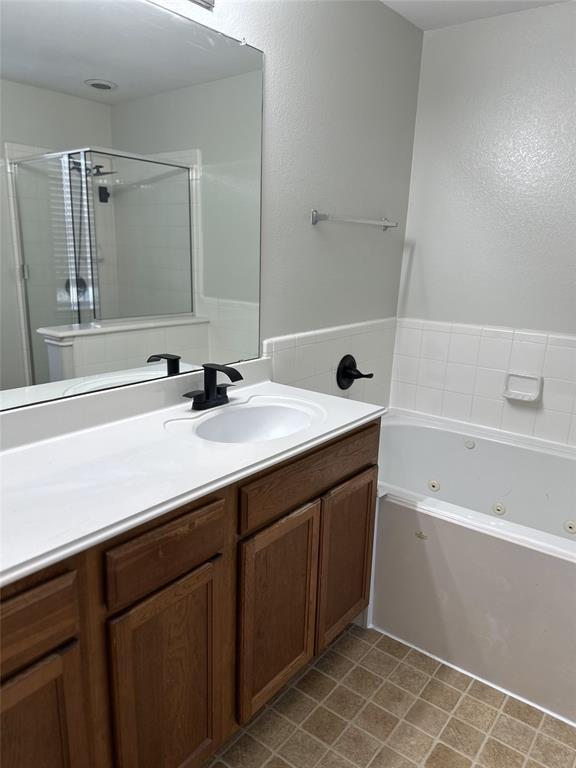 Building Photo - 8122 Montague Manor Ln