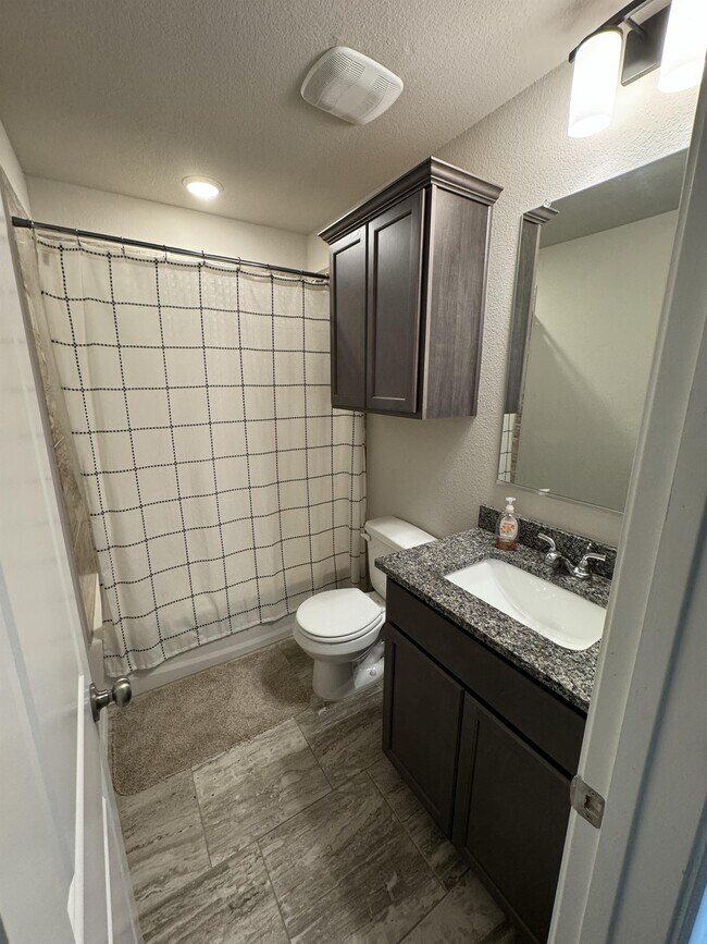 Building Photo - 8314 Stonehollow