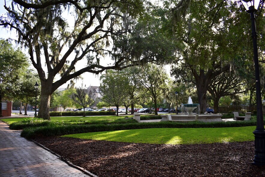 Building Photo - 101 W Oglethorpe Ave