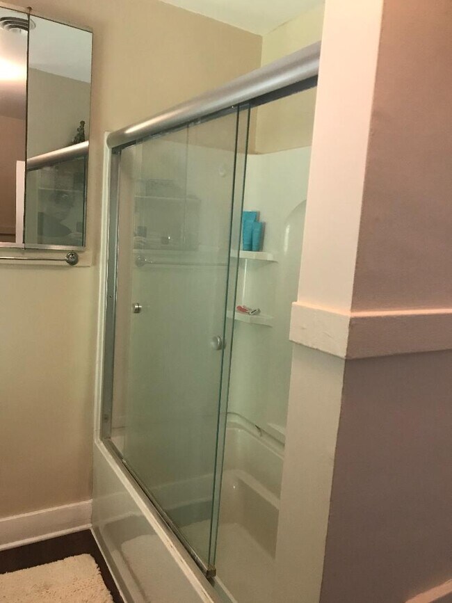 2021 - 316 N Van Buren St