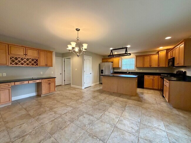 Building Photo - 2007 Ruby Oaks Ct