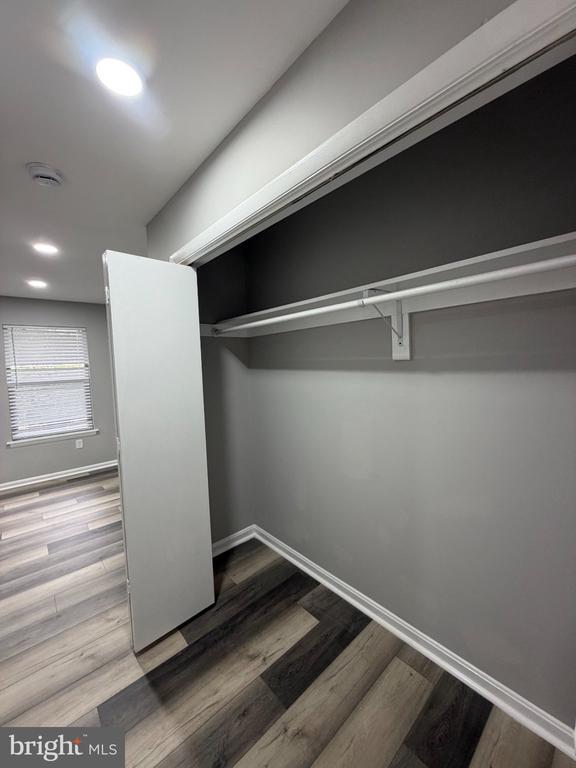 Building Photo - 639 Glynock Pl