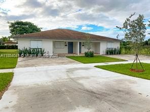 Building Photo - 10380 NW 10th Ave