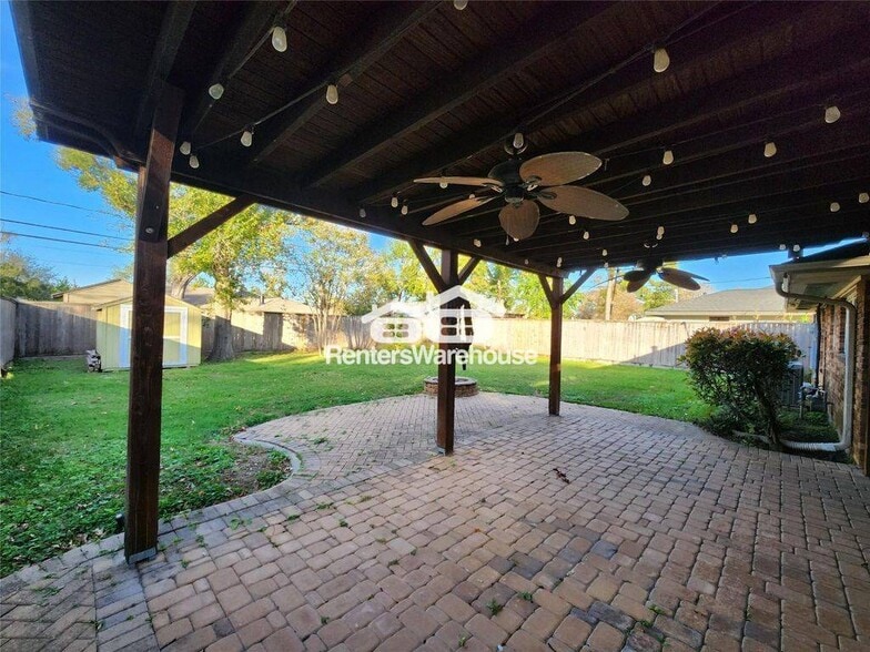 Building Photo - 6418 Woodbrook Ln