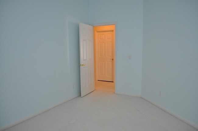 Building Photo - Lovely Single Story Home in Silverado Cany...