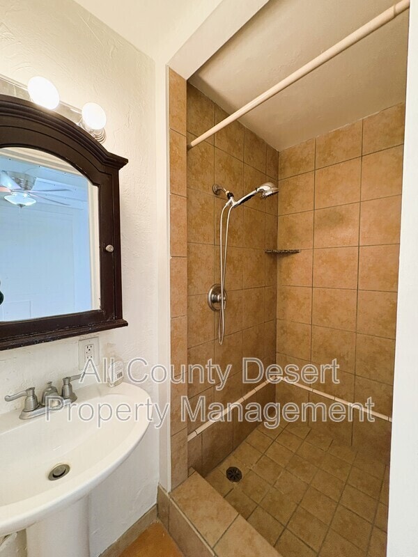 Building Photo - 44651 San Pascual Ave