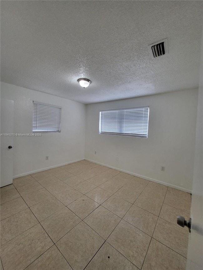 Building Photo - 1404 NW 60th St